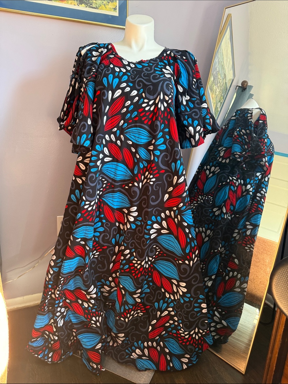 Black Floral Print Casual Swing Dress with Red & Blue Accents